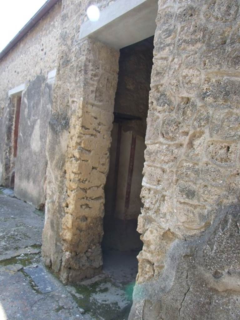 I.10.7 Pompeii. March 2009. Room 2. Cubiculum. Doorway in entrance corridor.