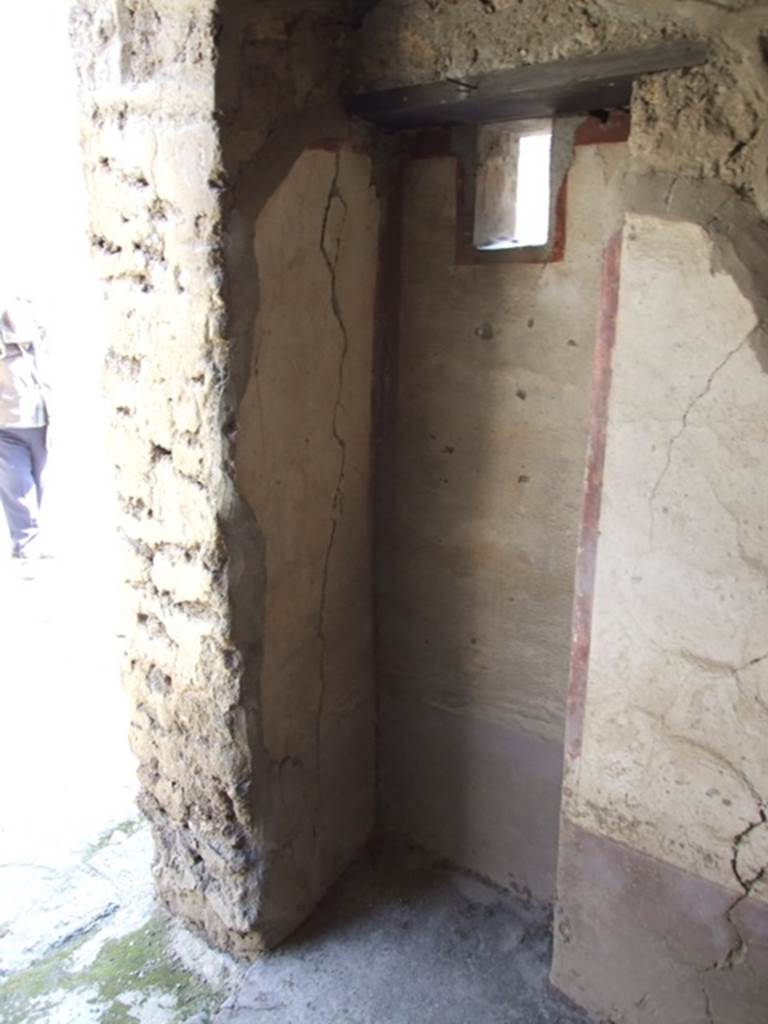 I.10.7 Pompeii. March 2009. Room 2, niche in south-east corner of cubiculum.