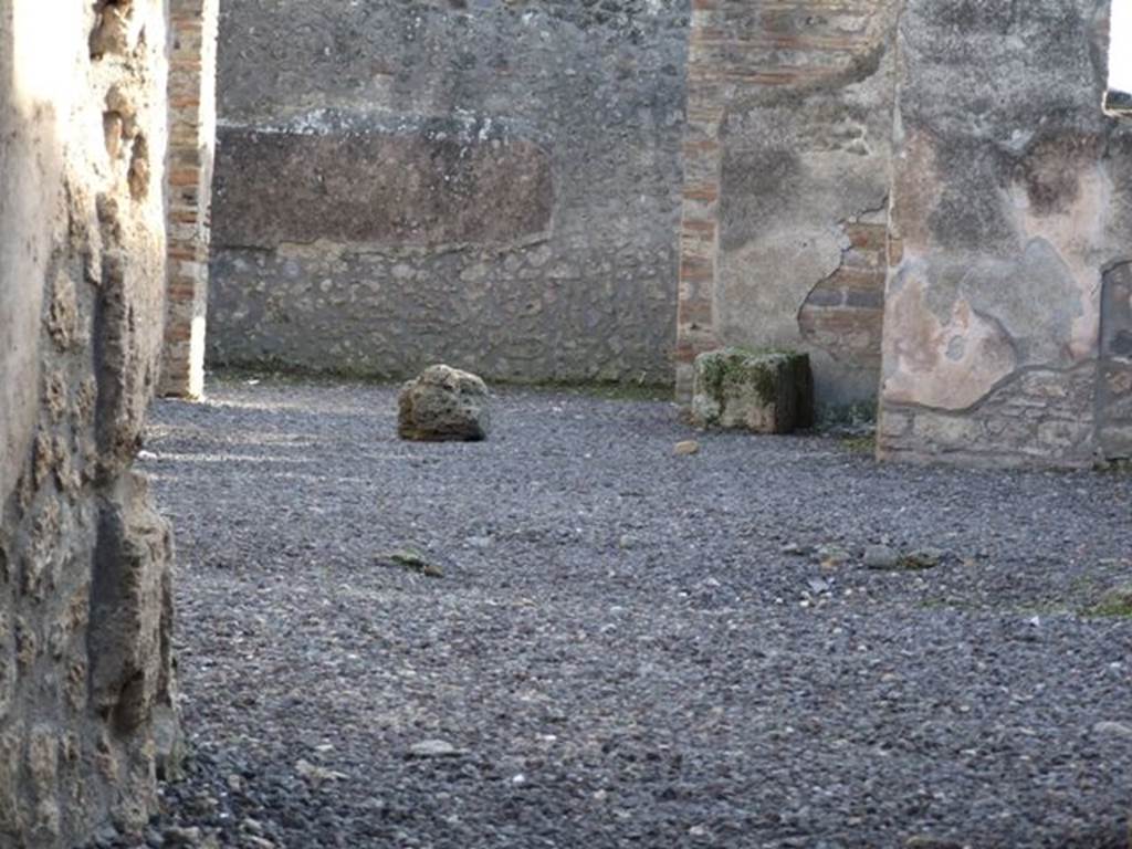 I.11.5 Pompeii. December 2007. Looking south across the atrium. In 1960 a ring seal in bronze with a trident relief with the name L. Habonius Primus on the opposite rectangular space, was found in the atrium. According to Stefani, the correct name for the house should be Casa di L. Habonius Primus. See Stefani G. in Guzzo, P. (A cura di), 2006. Argenti a Pompei. Milano, Electa. (p. 151-2).