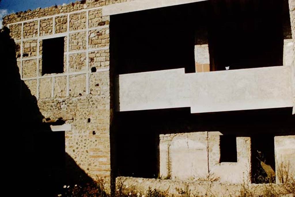 I.11.15 Pompeii. 1959. Room 10, looking towards east side of garden area. Photo by Stanley A. Jashemski.
Source: The Wilhelmina and Stanley A. Jashemski archive in the University of Maryland Library, Special Collections (See collection page) and made available under the Creative Commons Attribution-Non Commercial License v.4. See Licence and use details.
J59f0330
