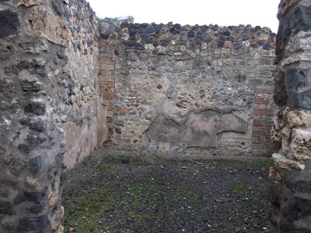 I.11.15 Pompeii. December 2007. Doorway to room 5, triclinium, looking east.