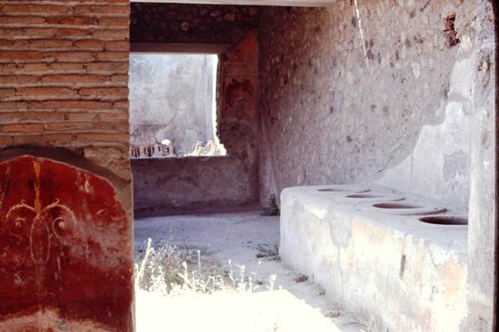 I.12.3 Pompeii, 1968.  Looking south across courtyard. Photo by Stanley A. Jashemski.
Source: The Wilhelmina and Stanley A. Jashemski archive in the University of Maryland Library, Special Collections (See collection page) and made available under the Creative Commons Attribution-Non Commercial License v.4. See Licence and use details.
J68f0757
