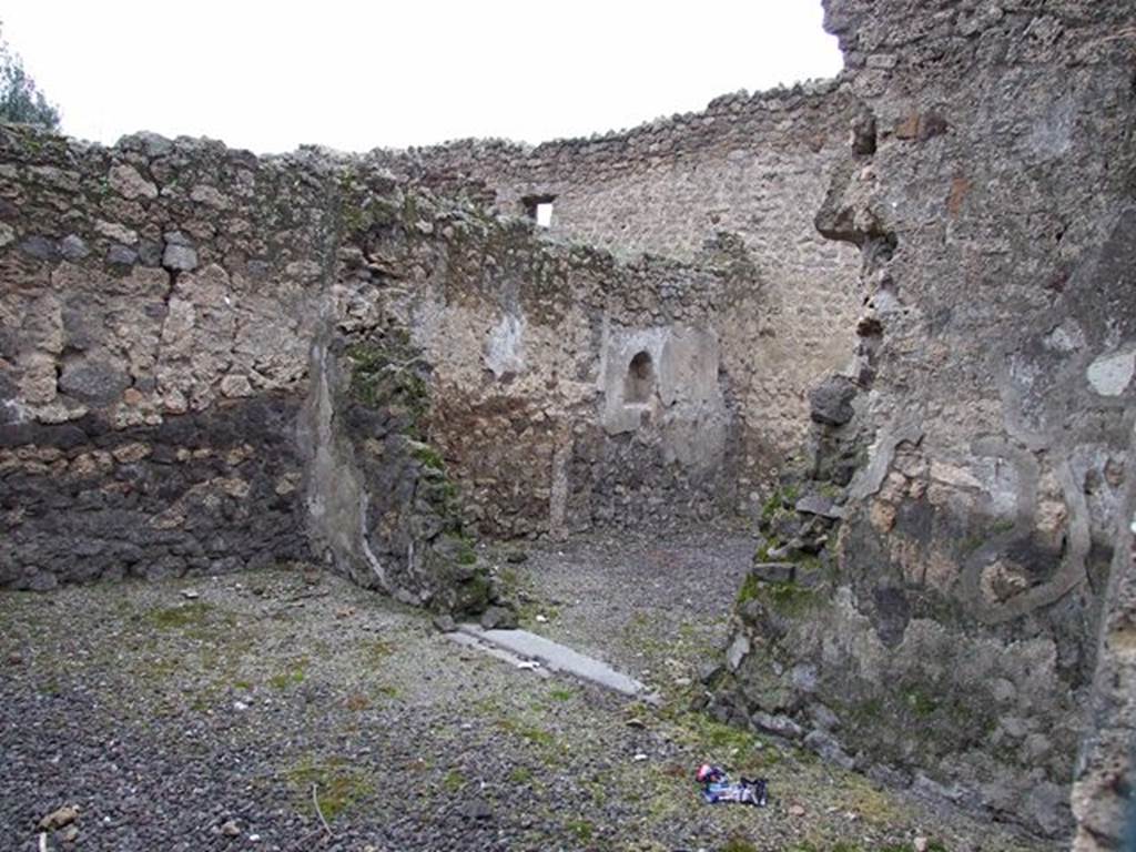 I.12.8 Pompeii.  December 2006. Room 2, on east of entrance room.

