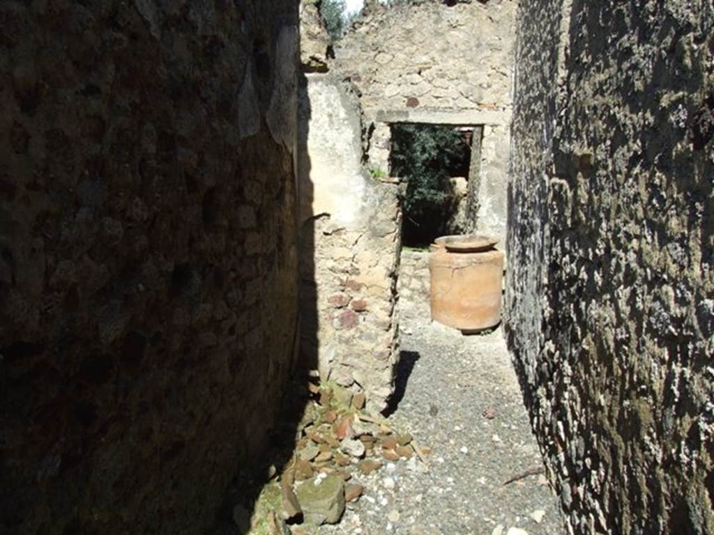 I.12.8 Pompeii.  March 2009.   Room 8. Looking north.