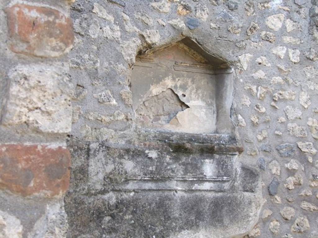 I.12.12 Pompeii. December 2007. Niche in west wall of shop.