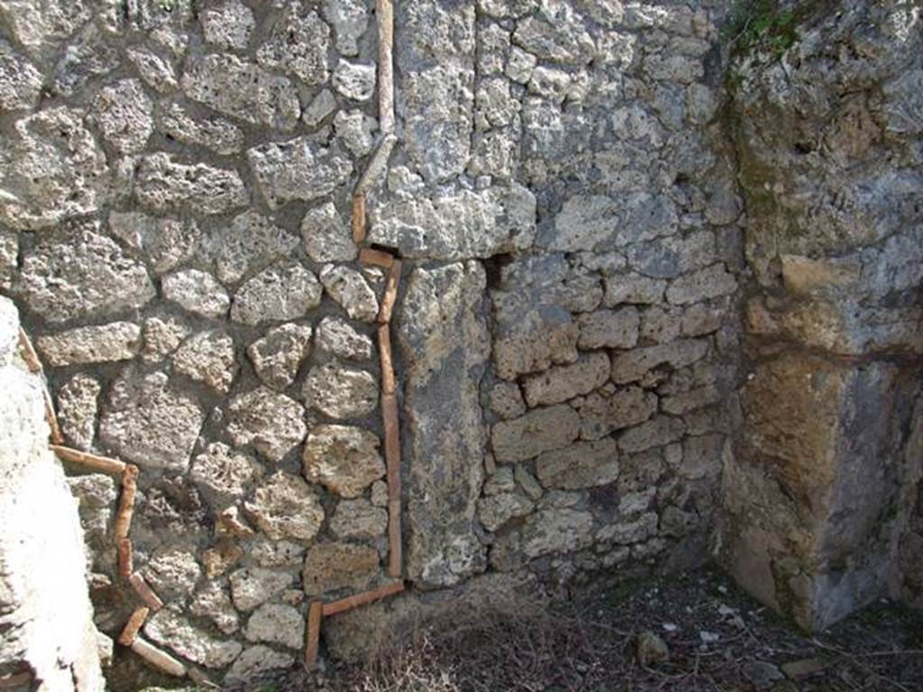 I.12.15 Pompeii.  March 2009.  Room 6.  East wall.