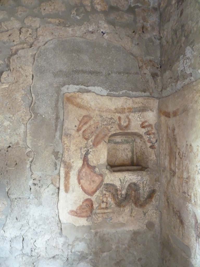 I.13.2 Pompeii. July 2018. Detail of north-east corner of kitchen. Photo courtesy of Johannes Eber.