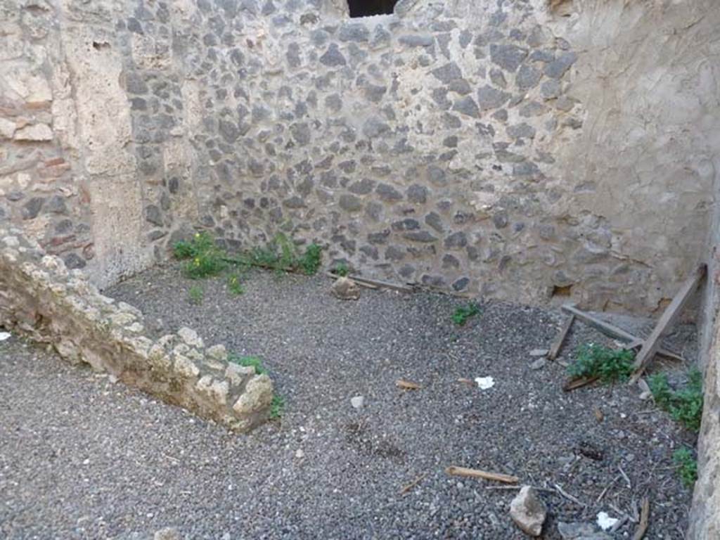 I.13.3 Pompeii. September 2015. Looking towards south-west corner of rear rooms.