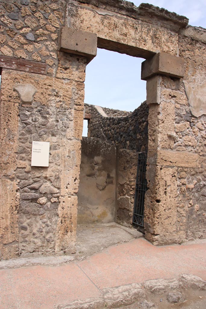 I.13.12 Pompeii. December 2004. Entrance.