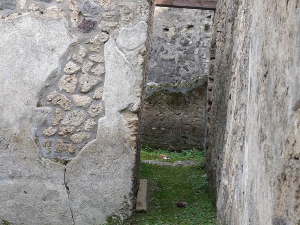 I.13.15 Pompeii.  December 2007.   Corridor in south east corner, leading to the rear. 
