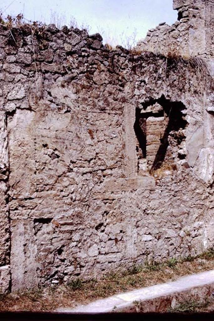 I.14.2 Pompeii. 1972. Exterior wall on Via di Nocera. Photo by Stanley A. Jashemski. 
Source: The Wilhelmina and Stanley A. Jashemski archive in the University of Maryland Library, Special Collections (See collection page) and made available under the Creative Commons Attribution-Non Commercial License v.4. See Licence and use details. J72f0393
