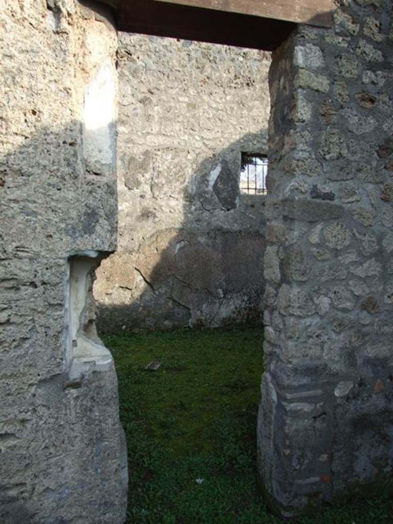 I.14.4 Pompeii. December 2007. Doorway to room 10, the room to south of fauces. 

