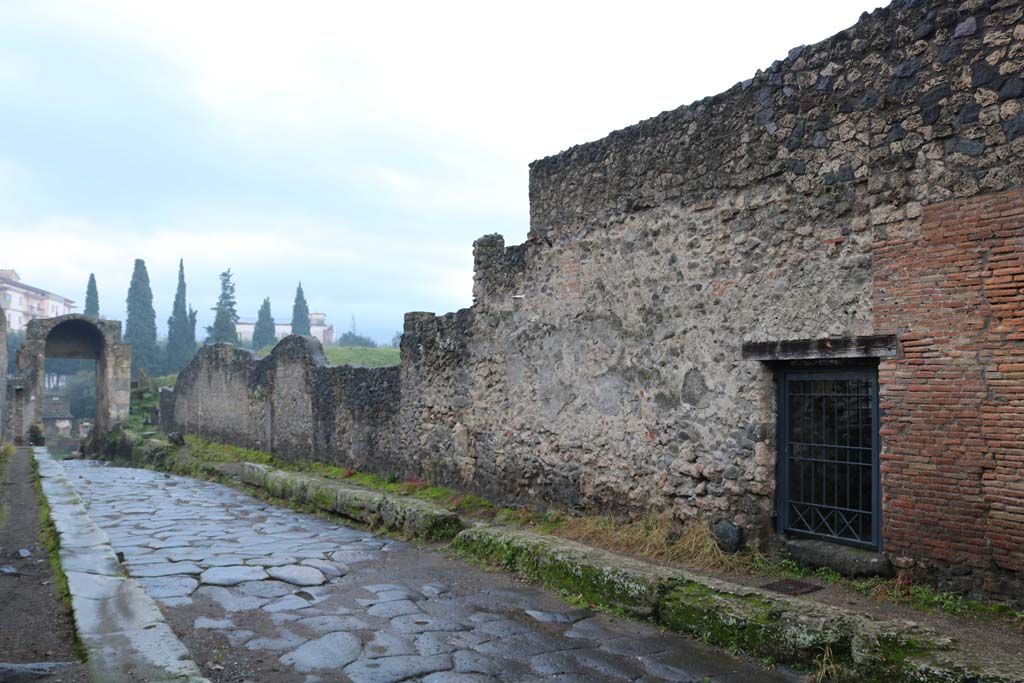 I.20.1 Pompeii, on right. December 2018. 
Looking south-west on Via di Nocera towards entrance doorway. Photo courtesy of Aude Durand.
