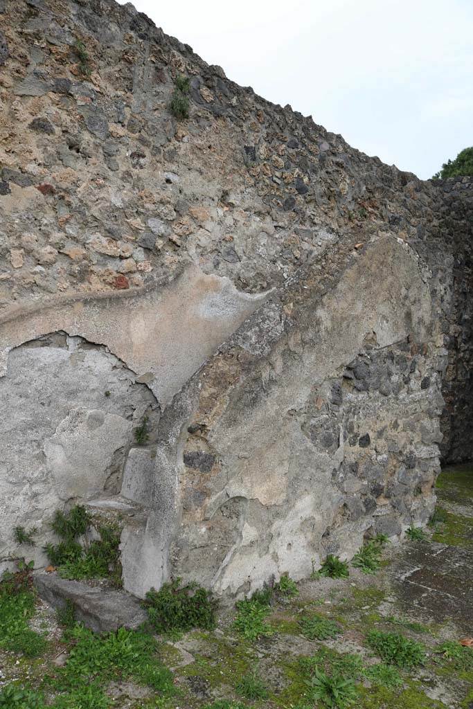 I.20.1 Pompeii. December 2018. Stairs against the north wall. Photo courtesy of Aude Durand.