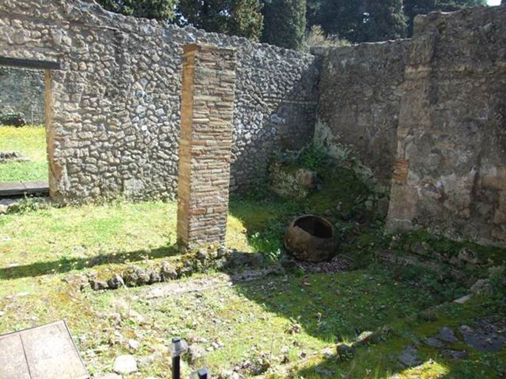 II.1.11 Pompeii.  March 2009.  2nd room on the south side of the walkway.  Looking east.