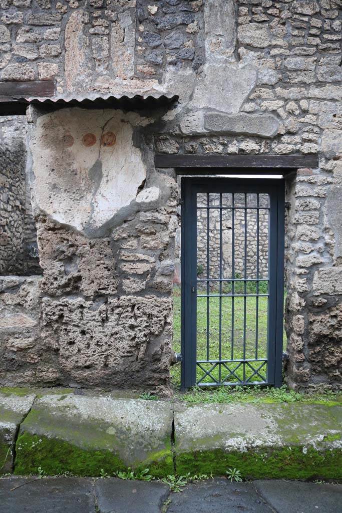 II.1.13 Pompeii. December 2018. Looking east towards entrance doorway. Photo courtesy of Aude Durand.