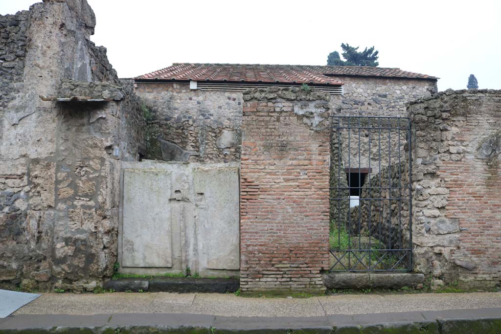 II.3.1, Pompeii, on right. December 2018. Entrance doorway for steps to upper floor. Photo courtesy of Aude Durand.