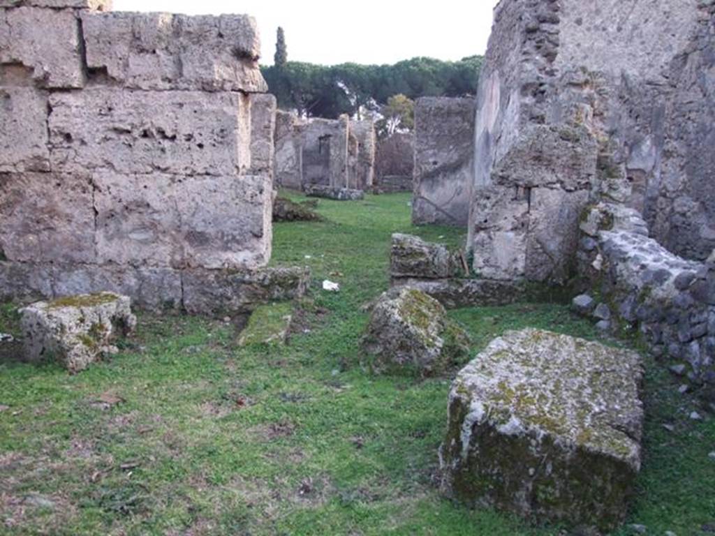 II.3.5 Pompeii. December 2007. Looking south from bar-room towards rear room.