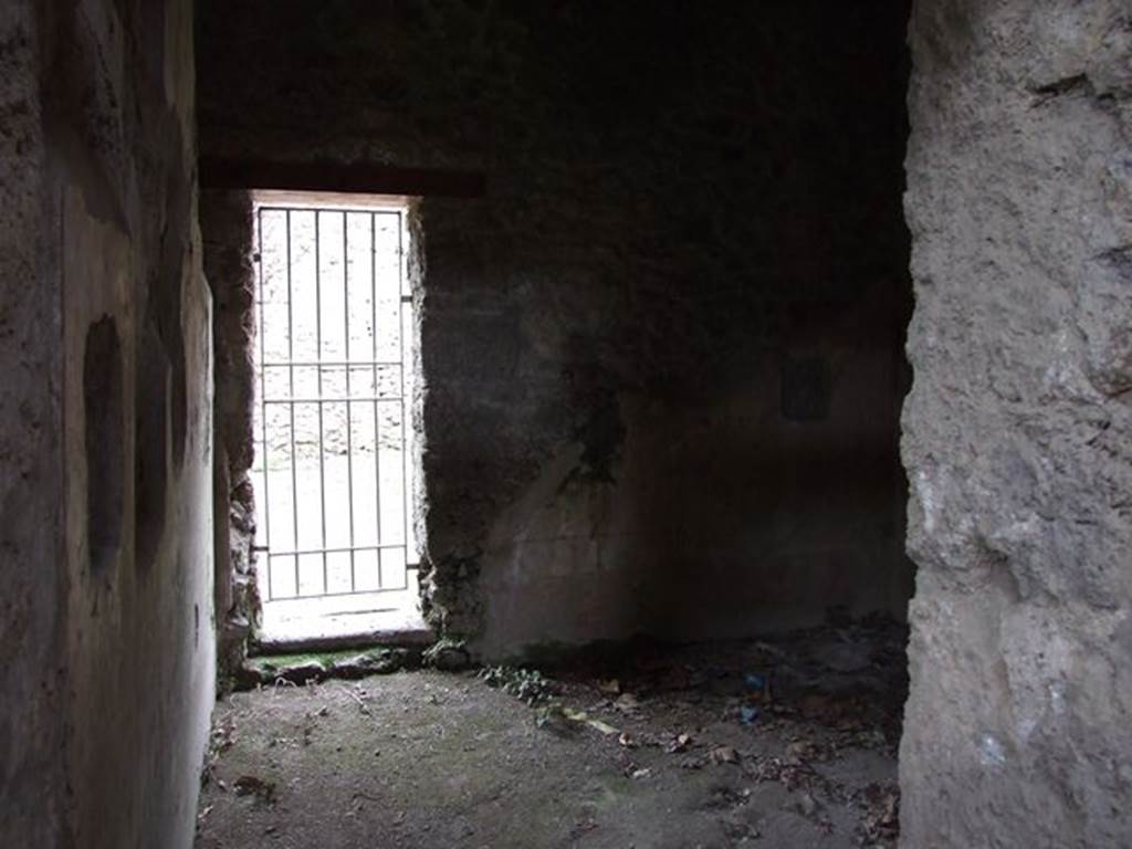 II.4.11 Pompeii.  December 2006.   Looking west across room to entrance II.4.11 from atrium of II.4.10

