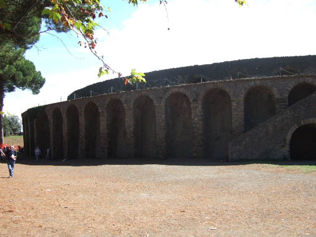 II.6 Pompeii. September 2005. North end of Amphitheatre, looking east from between II.4 and II.5.