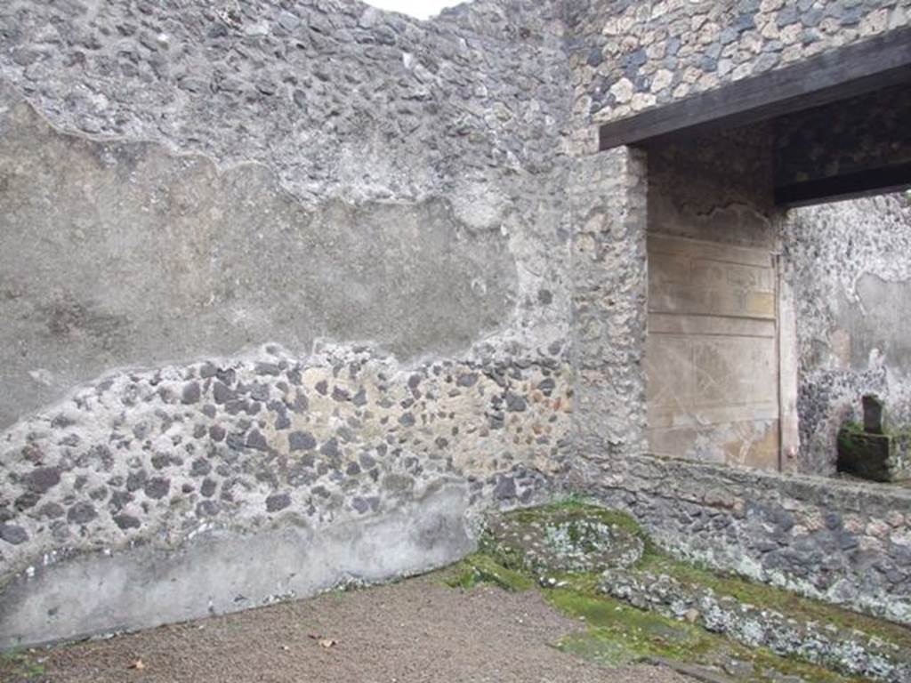 II.8.5 Pompeii. December 2007. Looking south-west in area on south side behind the room with the large window.