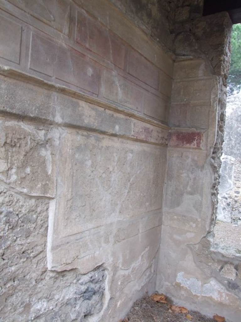 II.8.5 Pompeii. December 2007. North wall of room with large window on south-east side of atrium area. .