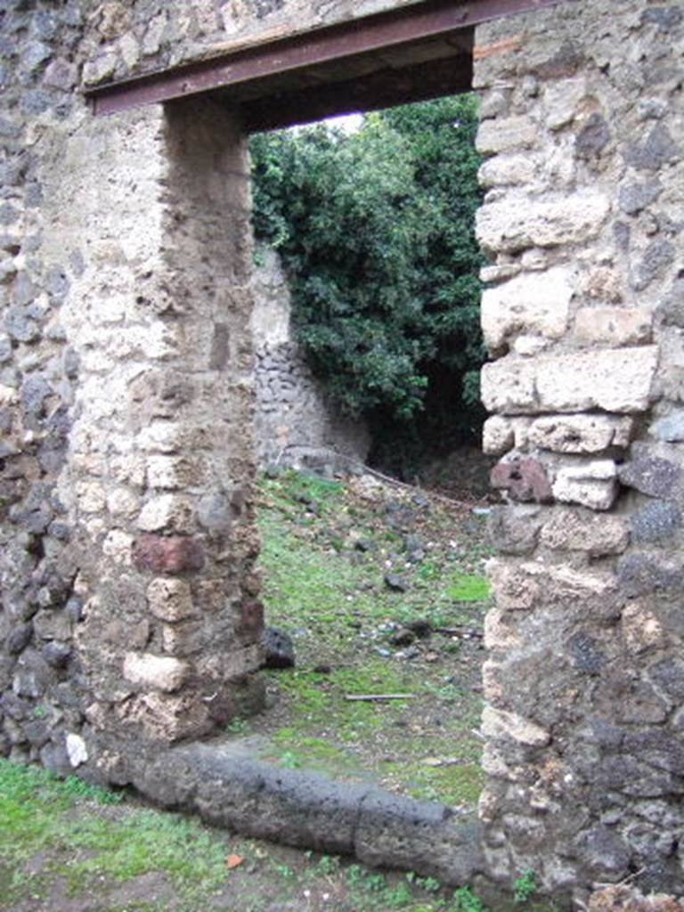 III.4.a  Pompeii. December 2006.  Entrance.