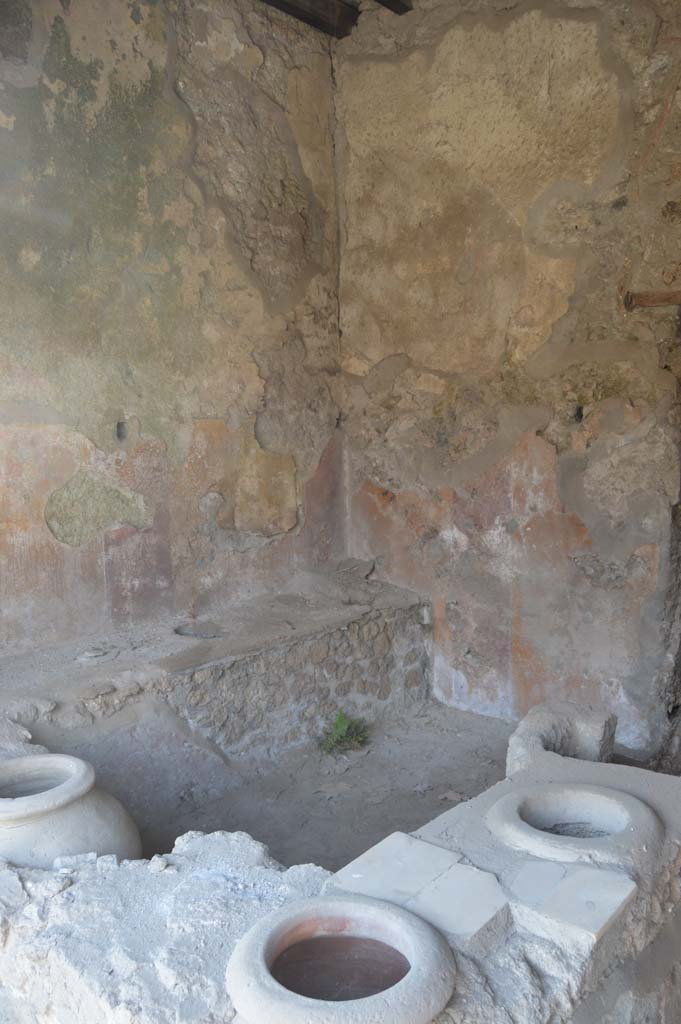 III.6.1 Pompeii. October 2017. Looking towards north-west corner.
Foto Taylor Lauritsen, ERC Grant 681269 DÉCOR.
