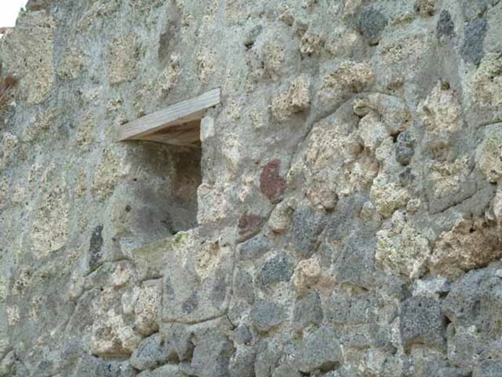 III.8.7 Pompeii. May 2010. Front facade, small window on west side of entrance.
Somewhere on this faade, Della Corte recorded the following electoral recommendation:
Pelorus rog(at) [CIL IV 437]
See Della Corte, M., 1965. Case ed Abitanti di Pompei. Napoli: Fausto Fiorentino. (p. 139)

According to Epigraphik-Datenbank Clauss/Slaby (See www.manfredclauss.de) this read
A(ulum) Trebium aed(ilem) Pelorus rog(at)      [CIL IV 437]

