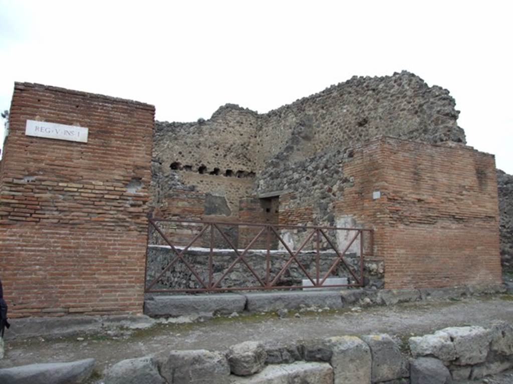 V.1.1 Pompeii. December 2007. Looking north towards entrance on Via di Nola.