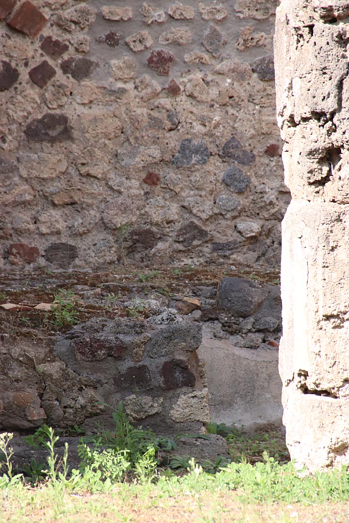 V.1.3 Pompeii. October 2023. 
Looking into nymphaeum from doorway in atrium. Photo courtesy of Klaus Heese.
 
