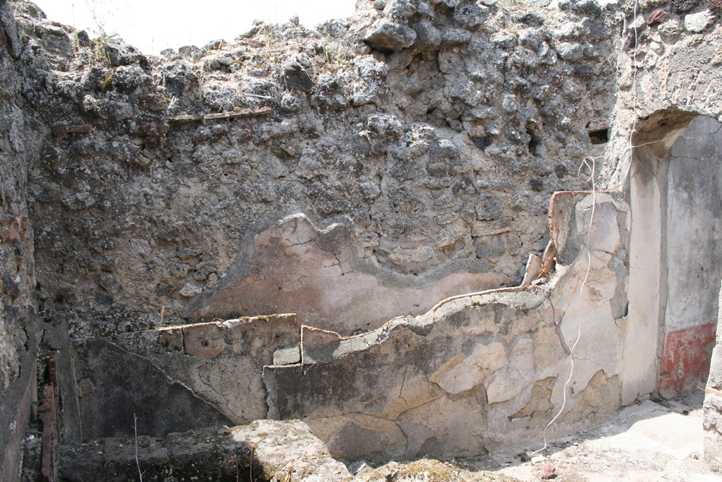 V.1.7 Pompeii. c.2005-7. 
Room 20, looking towards west wall, with doorway from room 19, on right. Photo by Thomas Staub.
Photo courtesy of the Swedish Pompeii Project.
