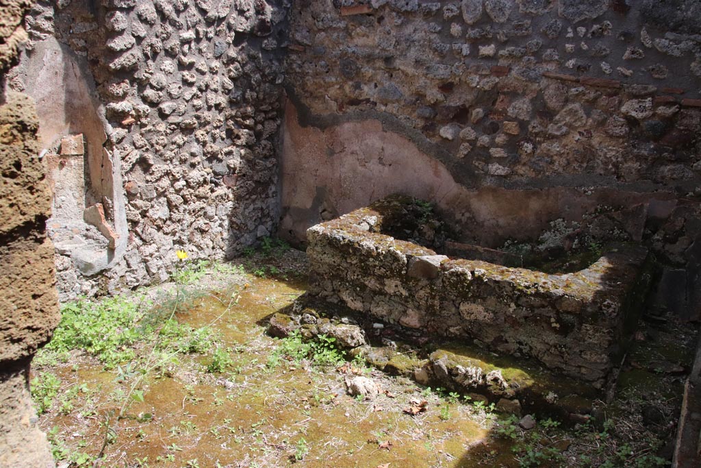 V.1.7 Pompeii. May 2024. Room 20, looking towards south-east corner and basin against south wall. Photo courtesy of Klaus Heese.