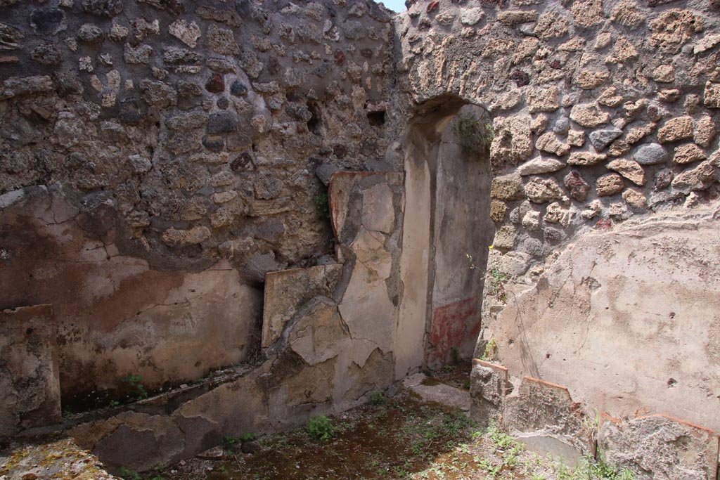 V.1.7 Pompeii. May 2024. Room 20, looking towards north-west corner and doorway into room 19. Photo courtesy of Klaus Heese.