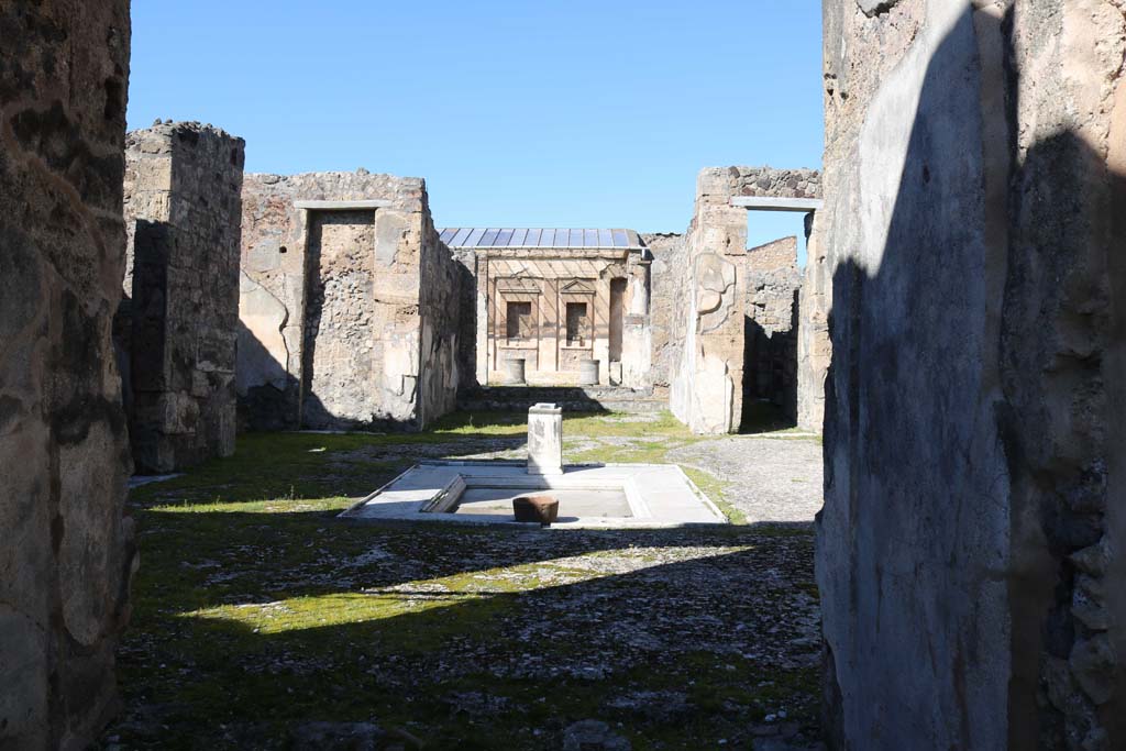 V.1.7 Pompeii. January 2017. Room 3, looking north across flooring in entrance corridor/atrium 4.
Foto Annette Haug, ERC Grant 681269 DÉCOR.


