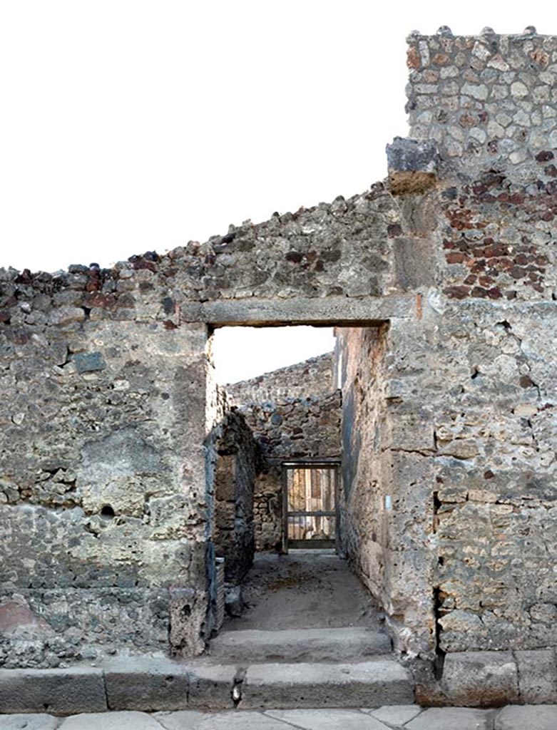 V.1.9 Pompeii. c.2005-7. 
Looking west towards entrance doorway. Photo by Hans Thorwid. 
Photo courtesy of the Swedish Pompeii Project.
