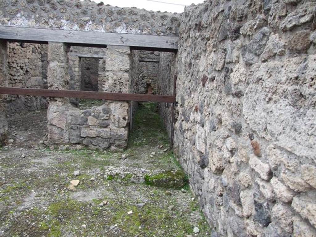 V.1.20 Pompeii. December 2007. Looking east along corridor to rear of dwelling.