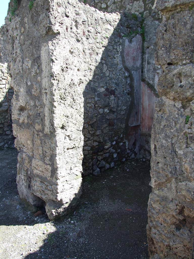 V.1.23 Pompeii. March 2009. Room 3, doorway in centre of south side of the atrium. 