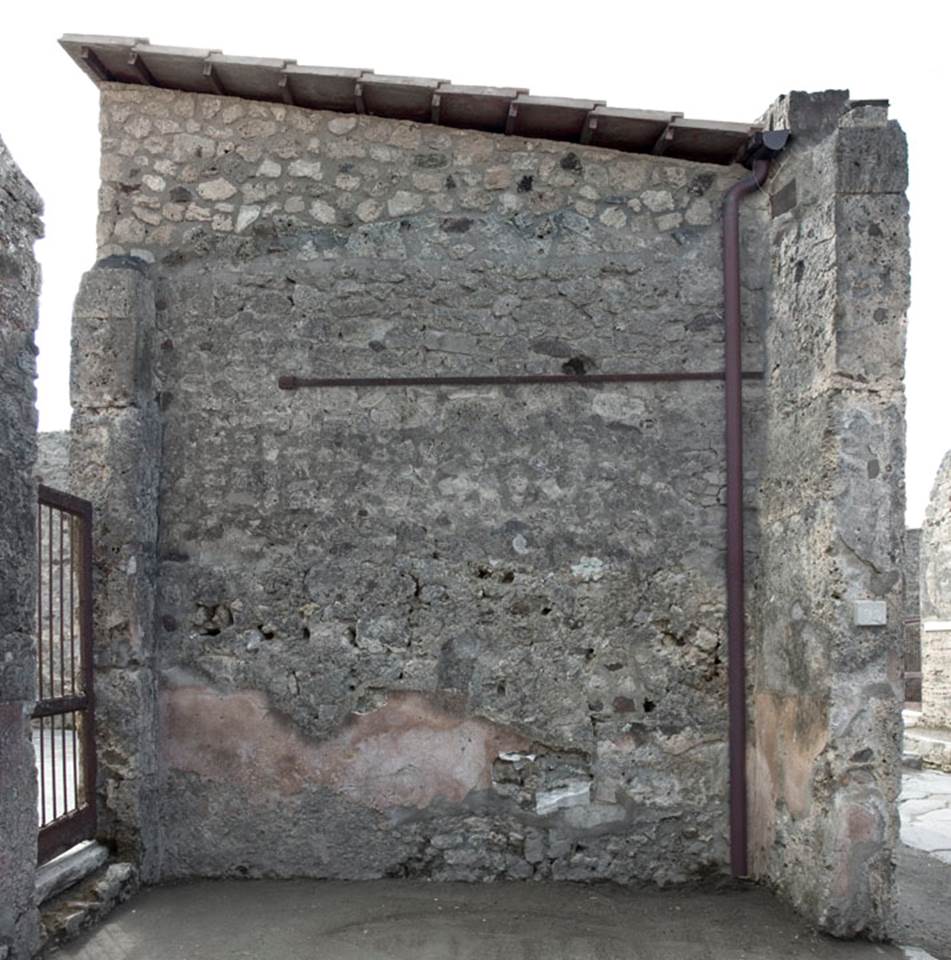 V.1.25 Pompeii. 2012. South wall. Photo by Hans Thorwid.
“Restored part of the wall photographed and merge with the lower part and floor line of earlier photos from 2005-07.”
Photo and words courtesy of The Swedish Pompeii Project.
