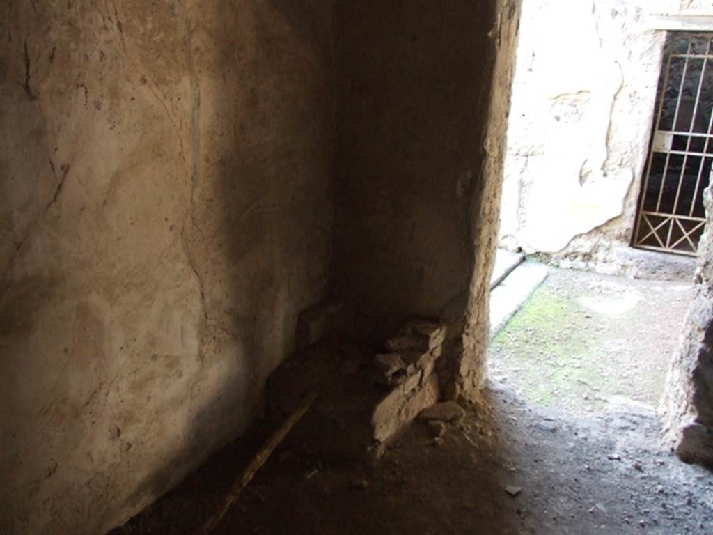 V.2.i Pompeii. March 2009.  Room 2,  North east corner, with door to entrance corridor in east wall.