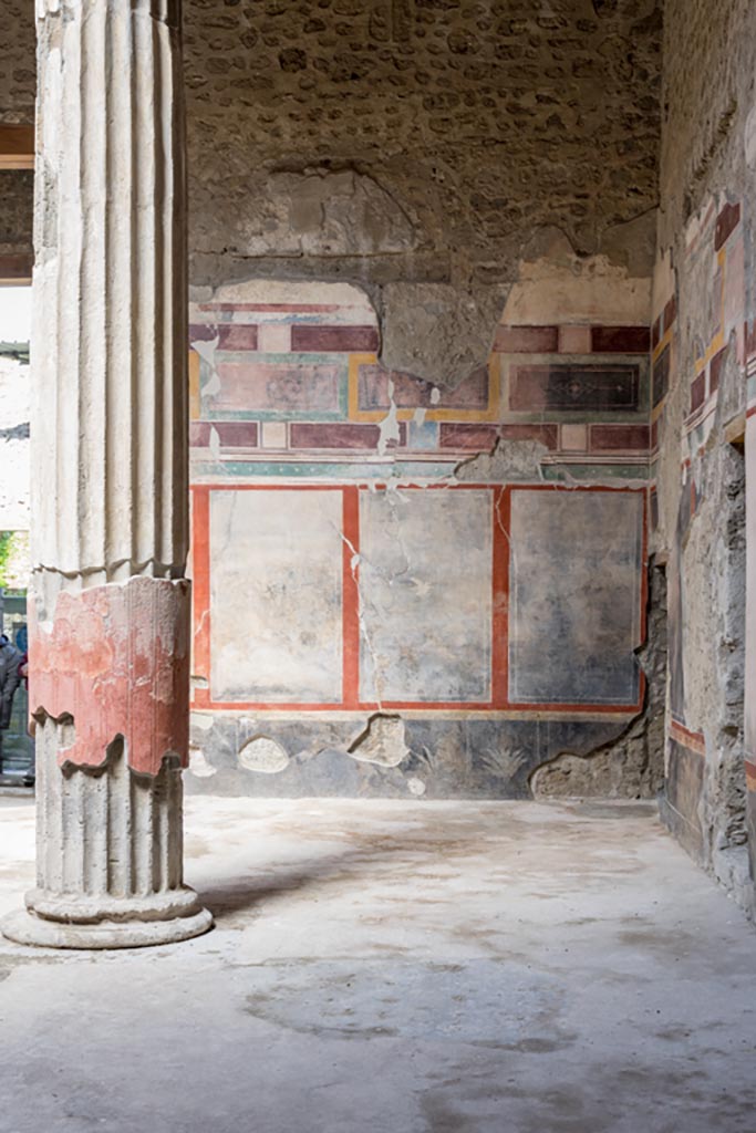 V.2.i Pompeii. March 2023. 
Room 1, looking towards north wall from east side of atrium. Photo courtesy of Johannes Eber.
