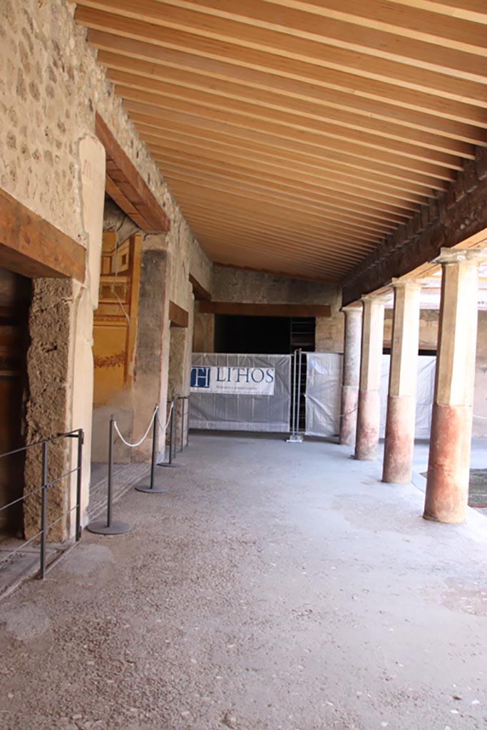 V.2.i Pompeii. October 2023. 
South portico, looking west from near Oecus 21. Photo courtesy of Klaus Heese.
