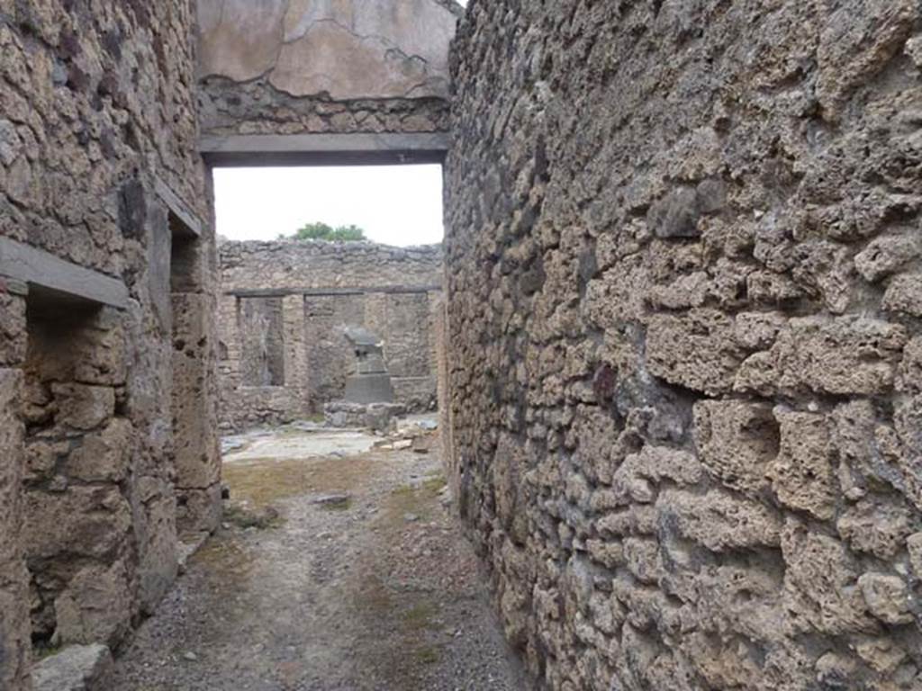 V.3.8 Pompeii. September 2011. Looking north along entrance corridor. Photo courtesy of Michael Binns