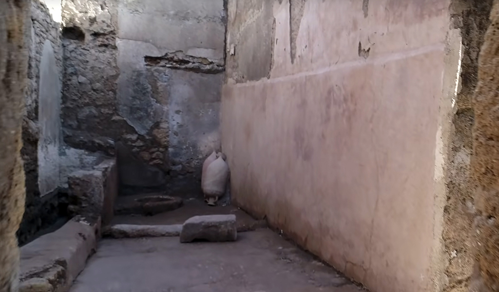 V.3 Pompeii. Casa del Giardino. 2019. Room 6 southern end.

Ambiente 6 estremità sud.

Photograph © Parco Archeologico di Pompei.
