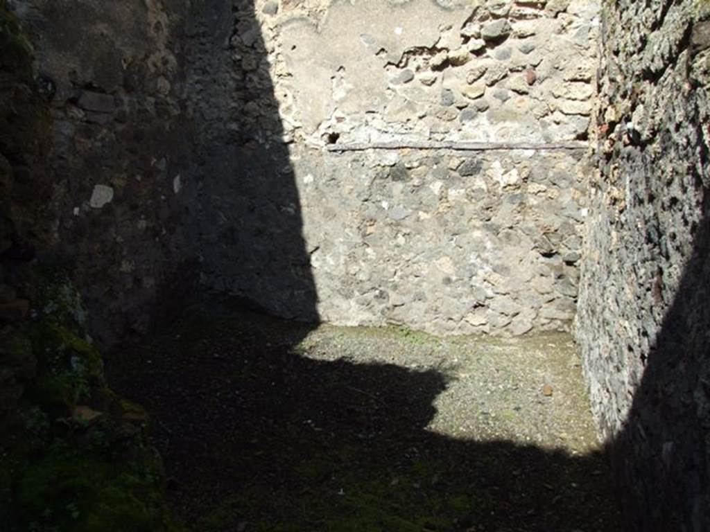 V.4.3 Pompeii.  March 2009.  Storeroom on north side of Kitchen.