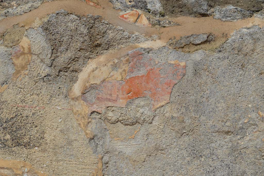 V.5.3 Pompeii. March 2018. Detail of painted decoration on plaster to east (right) of entrance doorway.
Foto Taylor Lauritsen, ERC Grant 681269 DÉCOR.
