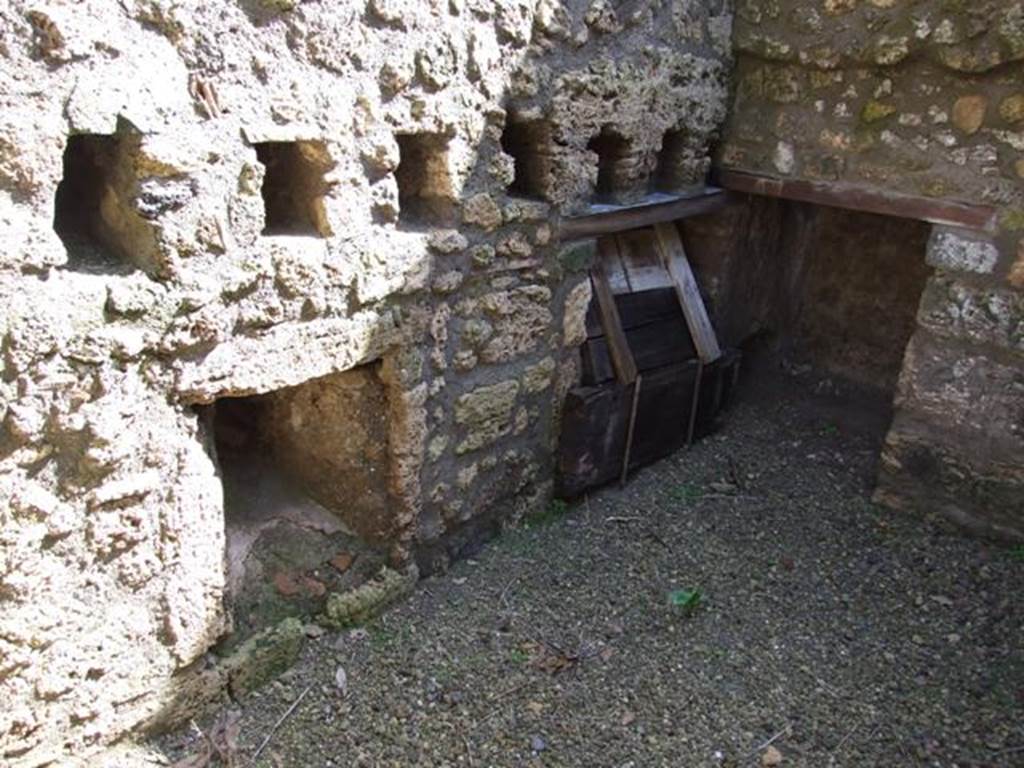 V.5.3 Pompeii.  March 2009.  Room 3. Rear room.  East wall with door in south wall to corridor.