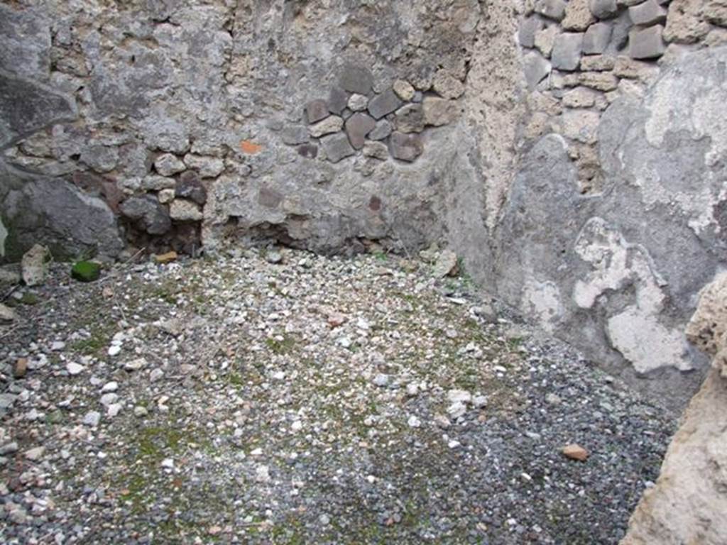 VI.2.10 Pompeii. December 2007. Cubiculum in north-west corner of atrium.