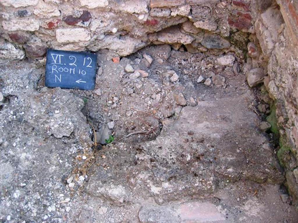 VI.2.12 Pompeii. July 2008. Room 10, looking east towards latrine. Photo courtesy of Barry Hobson.