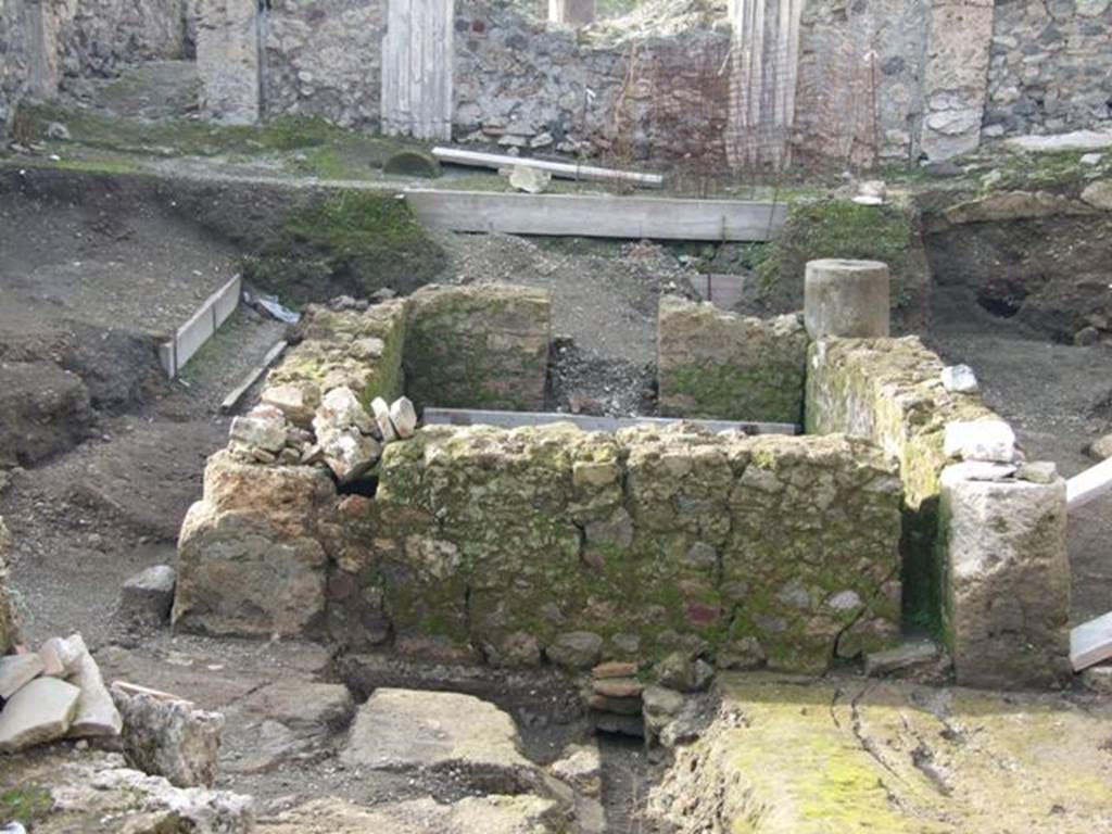 VI.2.19 Pompeii. December 2007. Looking west across excavations to a lower level, under the impluvium.